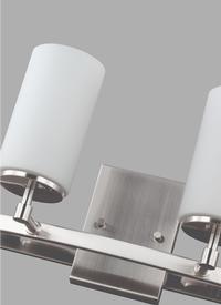 Traverse_Unlimited_Square_SatinNickel_DiningRoom